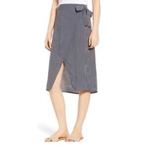 Roxy Ferry Escape Wrap Skirt In Navy/White Stripe